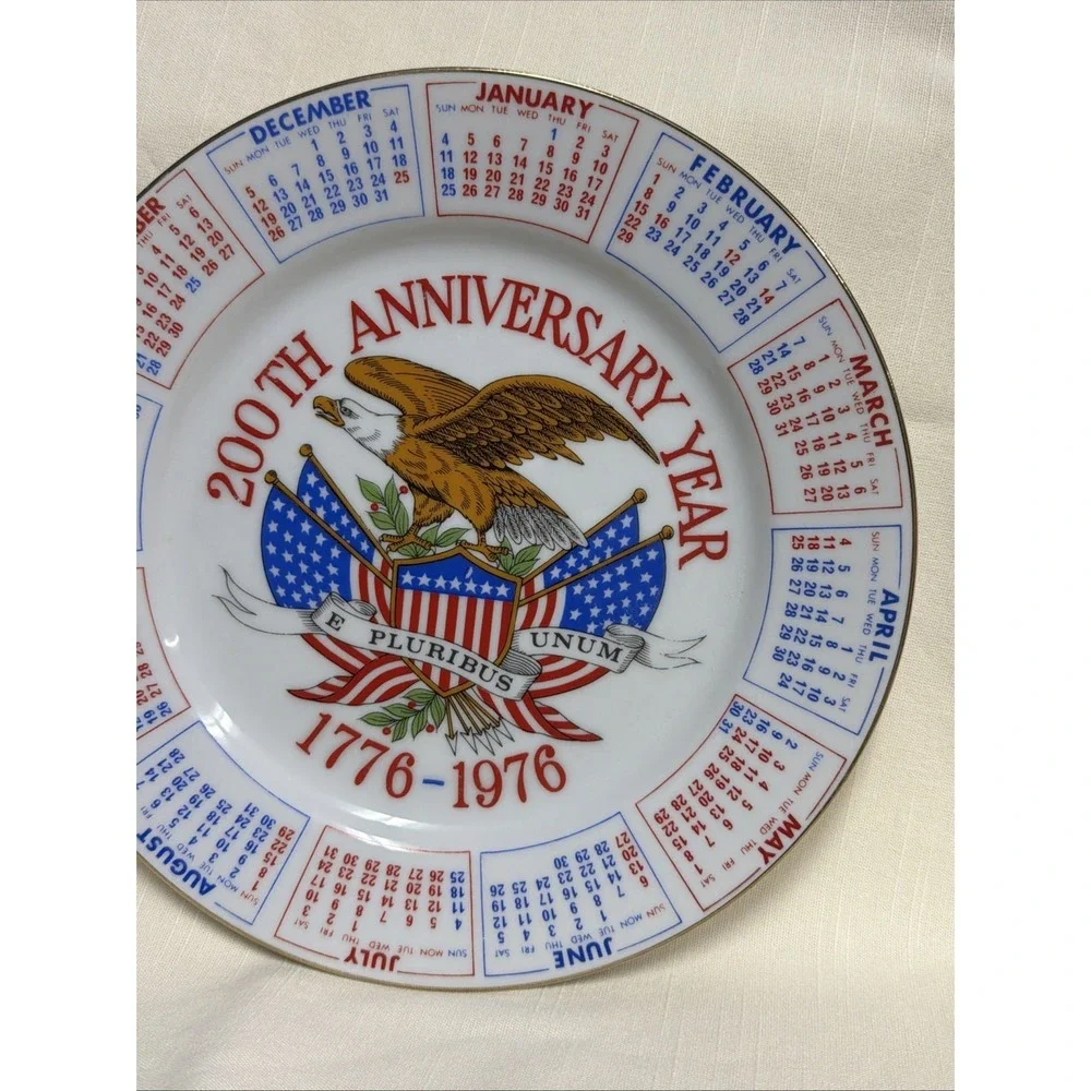 1976 Calendar Plate 200th Anniversary Bicentennial Spencer Gifts Eagle USA Flag